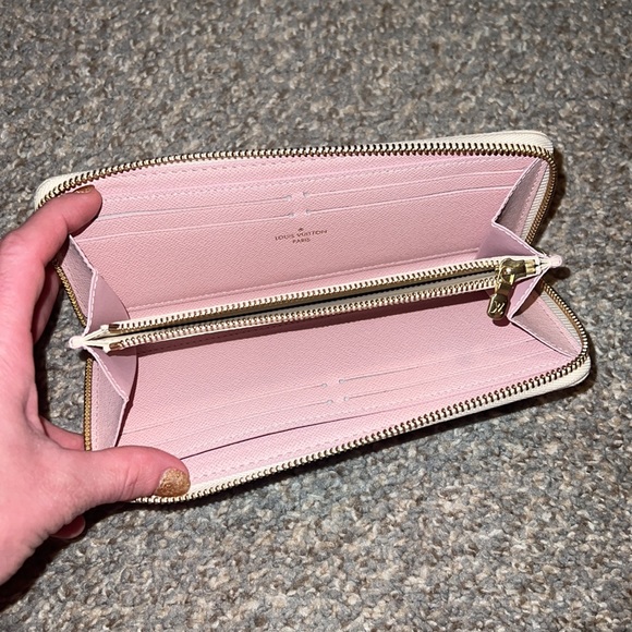 Louis Vuitton Damier Aurz wallet - Picture 6 of 14